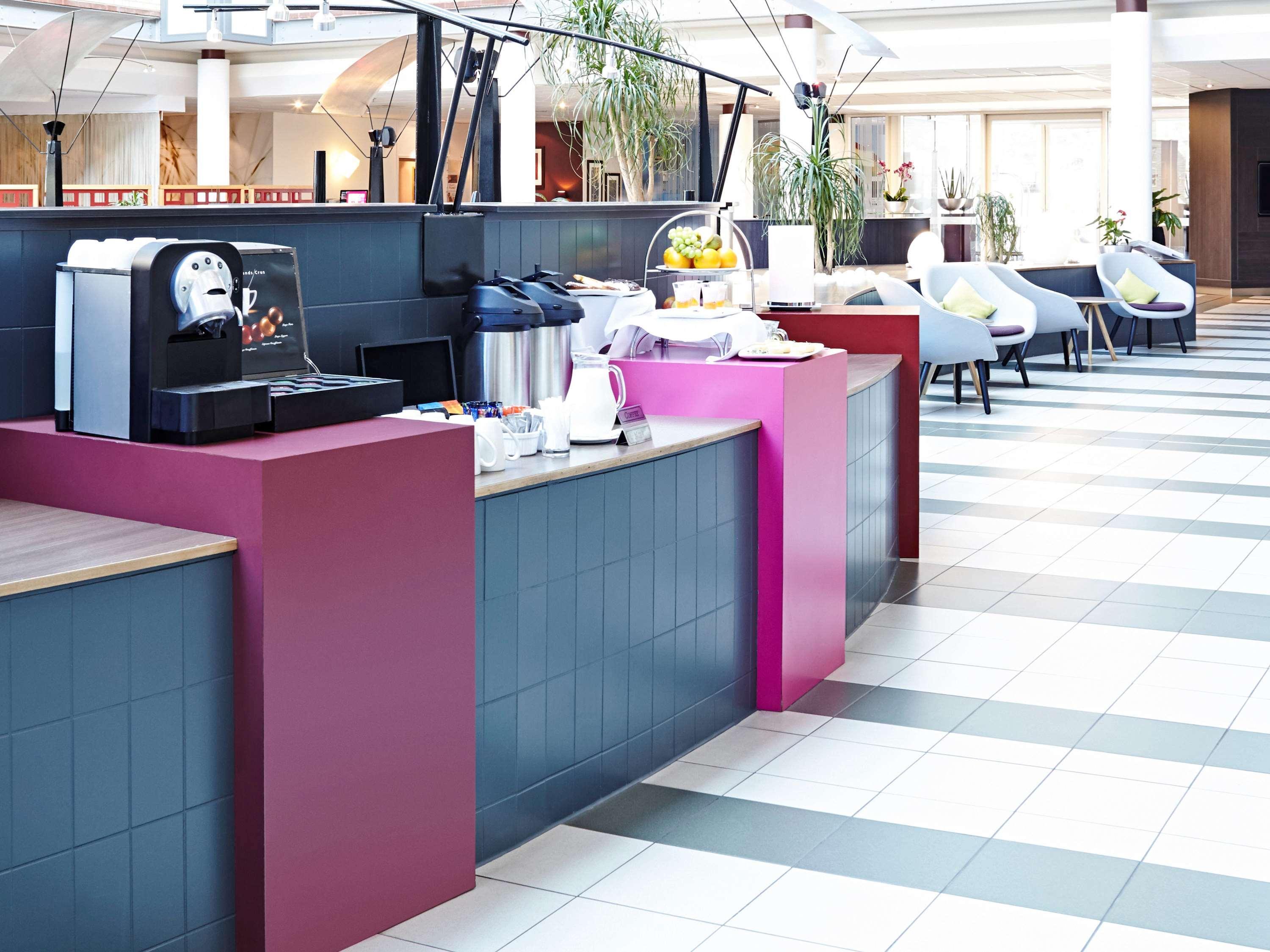 Novotel London Heathrow Airport M4 Jct. 4 Hotel Hillingdon