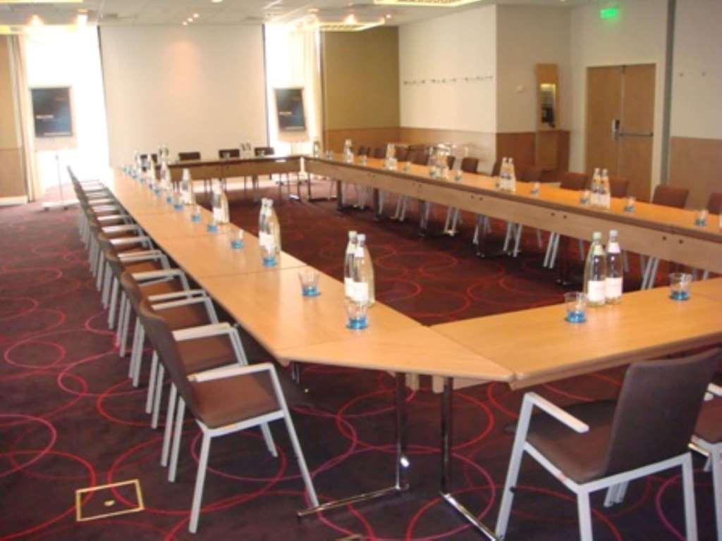 Novotel London Heathrow Airport M4 Jct. 4 Hillingdon