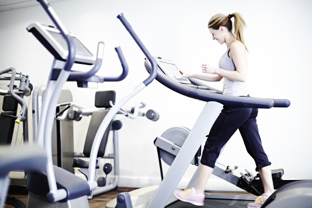 Novotel London Heathrow Airport M4 Jct. 4 4*